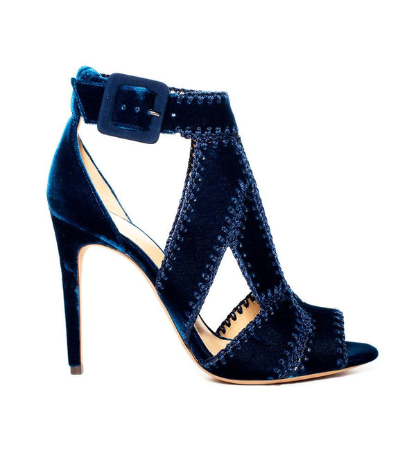 EXCLUSIVE - Edith Sandal
