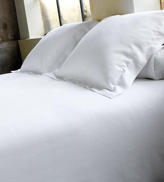 Basic Bedding Set in Pella Cotton