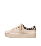 Mellow Leopard Sneaker