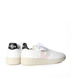 V-10 Bastille White Petale Black