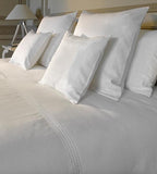 Amona Bedding Set in Pella Cotton